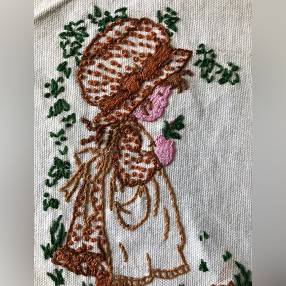 Vintage Embroidered Piece “Girl with Cat” Unframed 8.5”x6,5” Finished Handmade - Picture 3 of 11